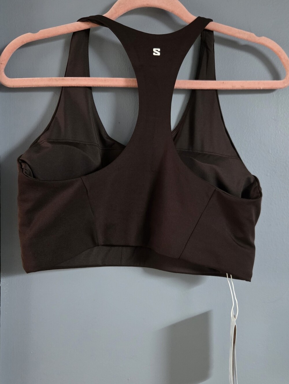 Salomon Shakeout Core Sports Bra - Picture 2 of 7
